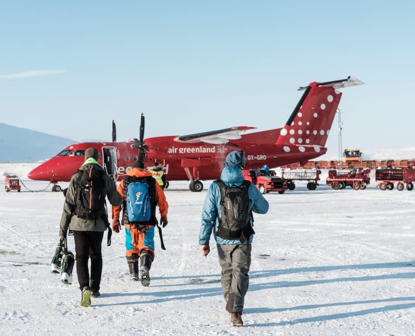 Boarding an Air Greenland flight at Kangerlussuaq International Airport. By Petter Cohen, Xtravel