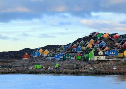 Aasiaat and its colorful houses. Photo by Magssannguaq Qujaukitsoq