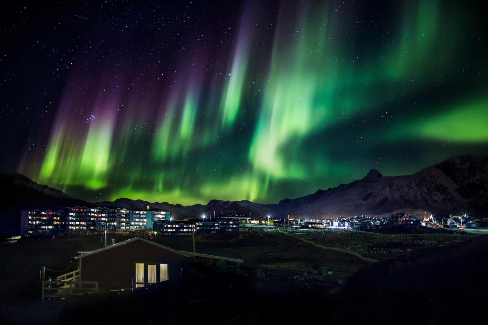 best time to visit greenland for northern lights