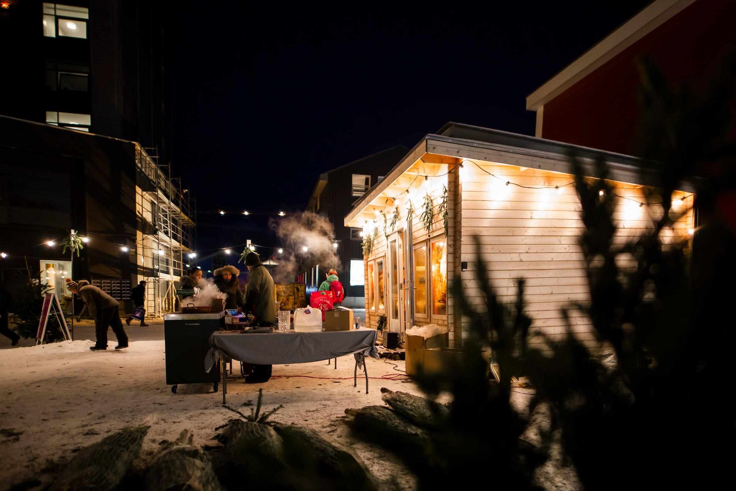 Christmas tree market in Nuuk. - Photo by Aningaaq Rosing Carlsen - Visit Greenland