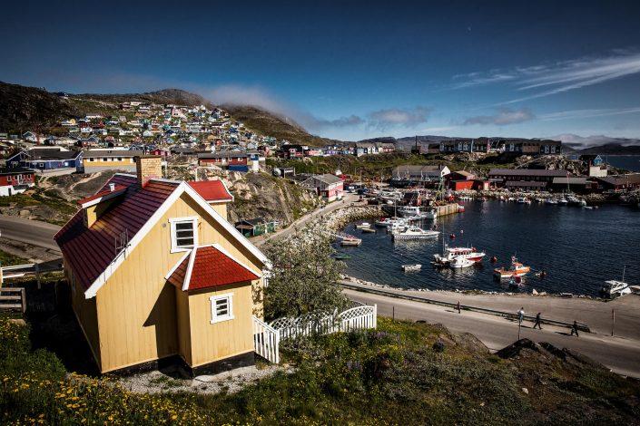 A view over parts of Qaqortoq - the largest town in South Greenland. Photo by Mads Pihl - Visit Greenlan