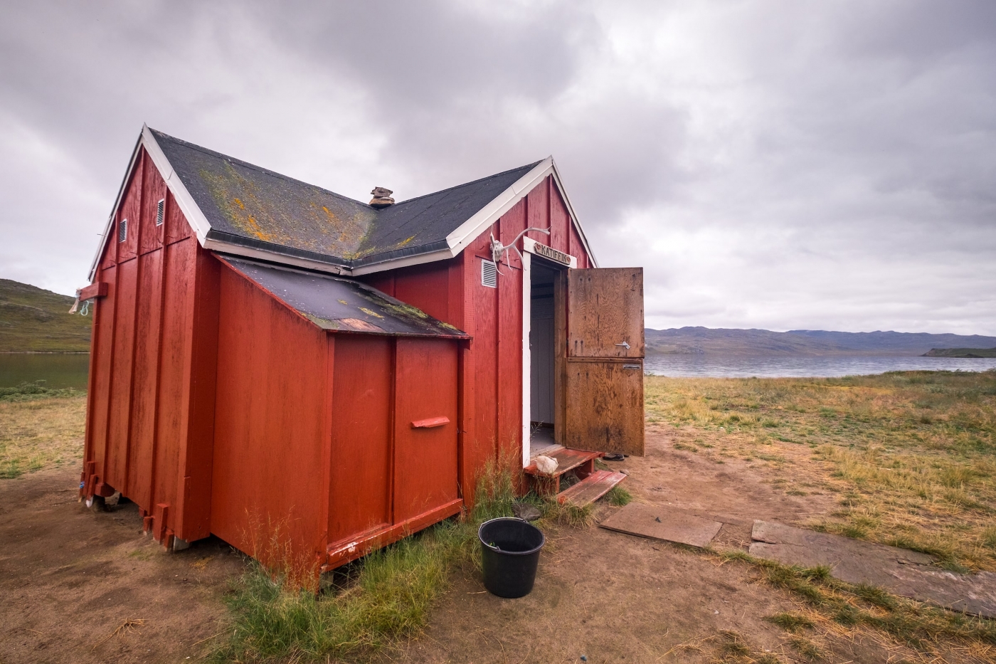 Katiffik Hut exterior - Day 1 of Arctic Circle Trail. Photo by Lisa Germany - Visit Greenland